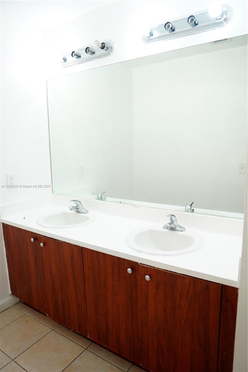 14062 NW 17th Ave Unit: 14062