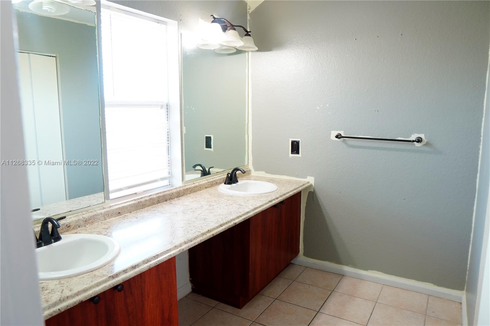 14062 NW 17th Ave Unit: 14062