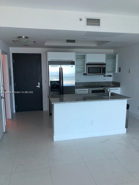 888 Biscayne Blvd Unit: 2811