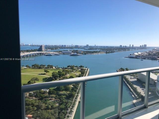 888 Biscayne Blvd Unit: 2811