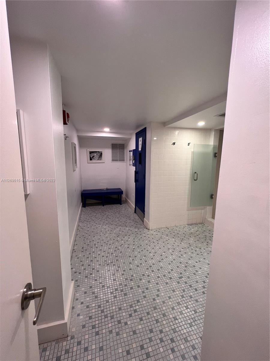 16546 NE 26th Ave Unit: 3J