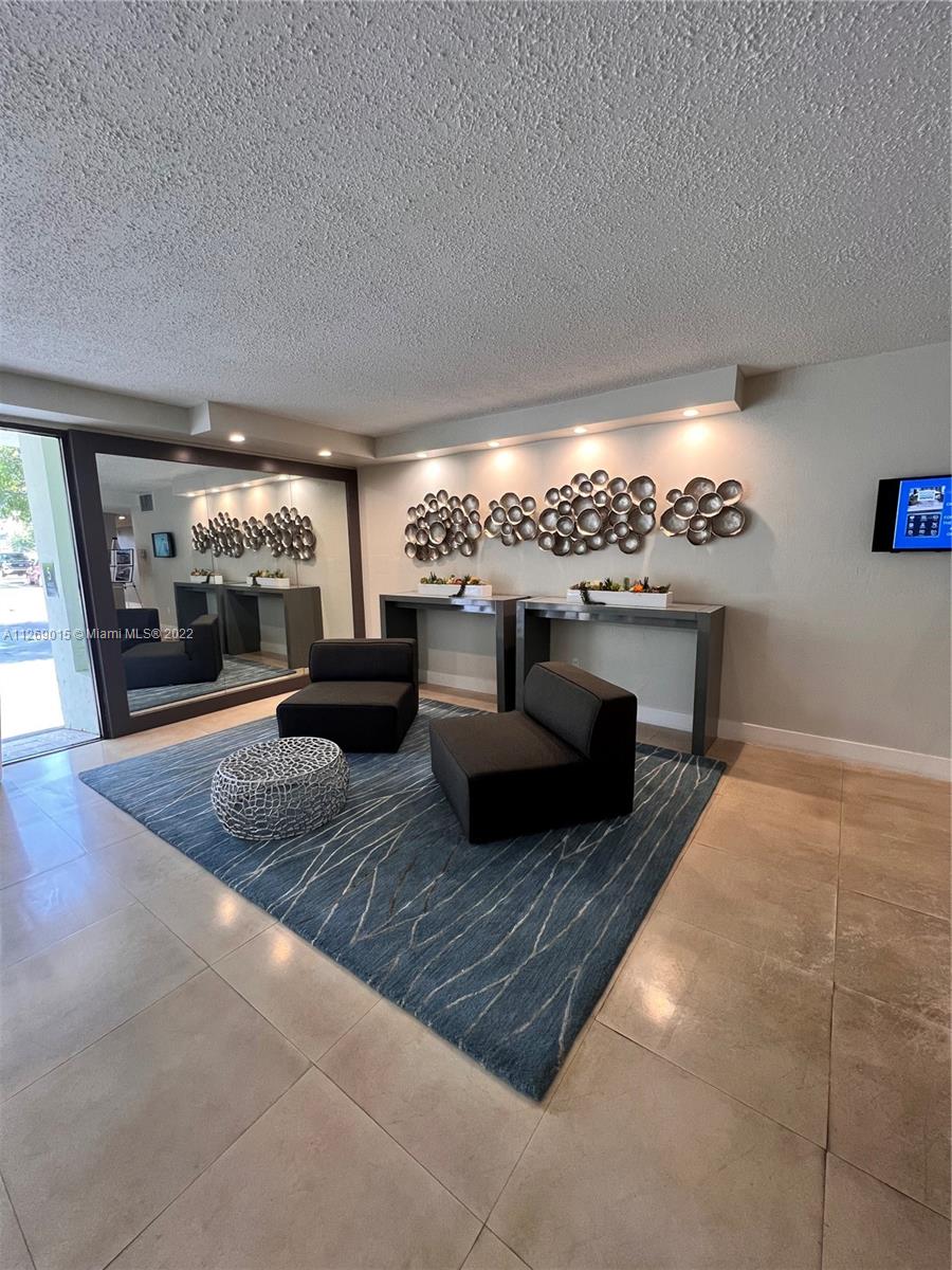 16546 NE 26th Ave Unit: 3J