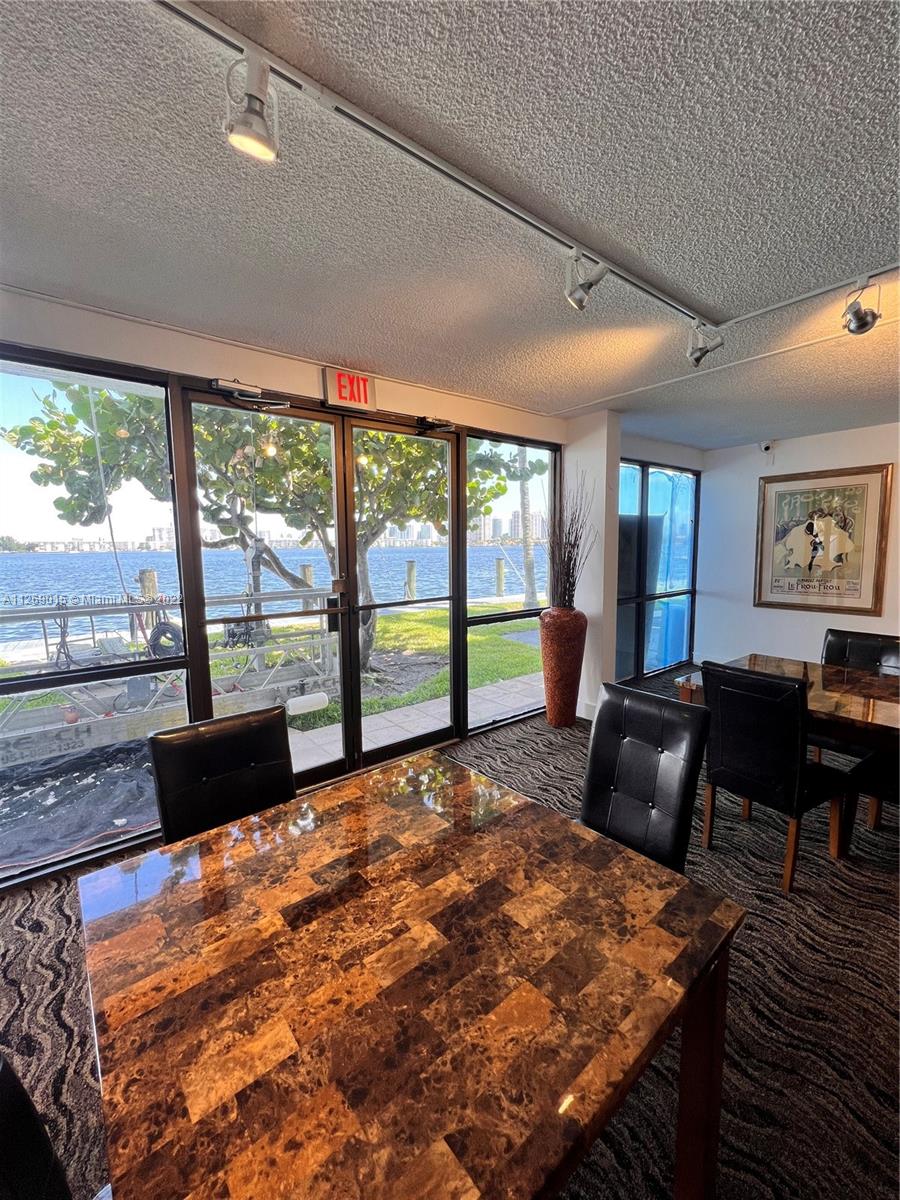 16546 NE 26th Ave Unit: 3J