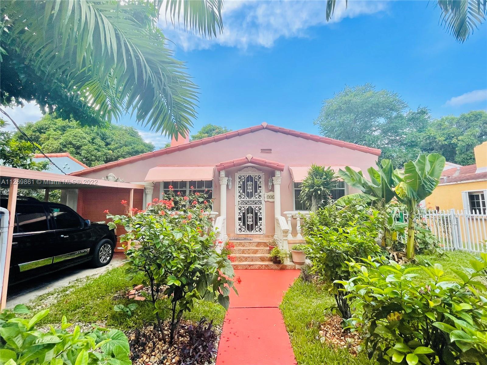 735 NW 45th St