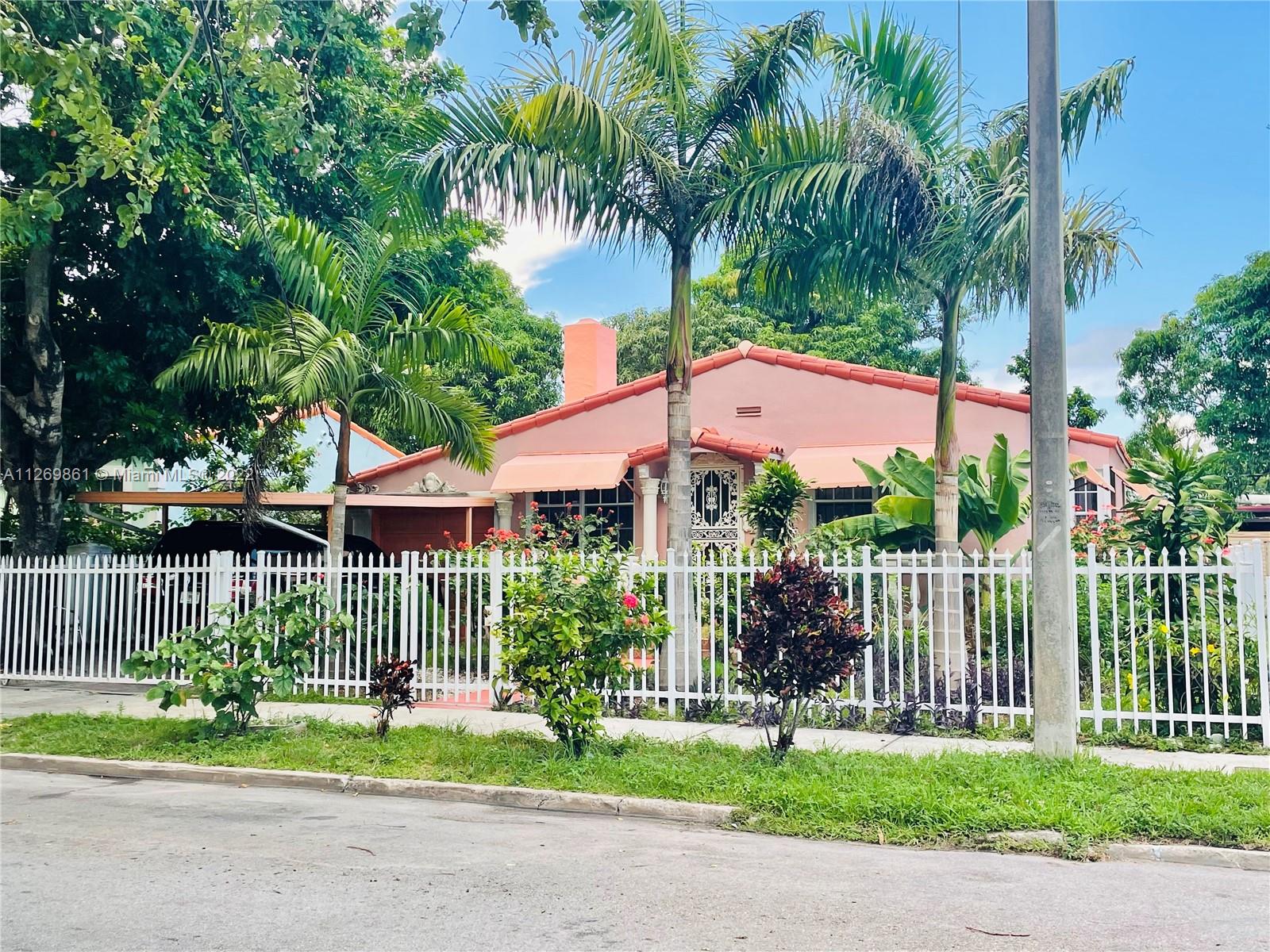 735 NW 45th St