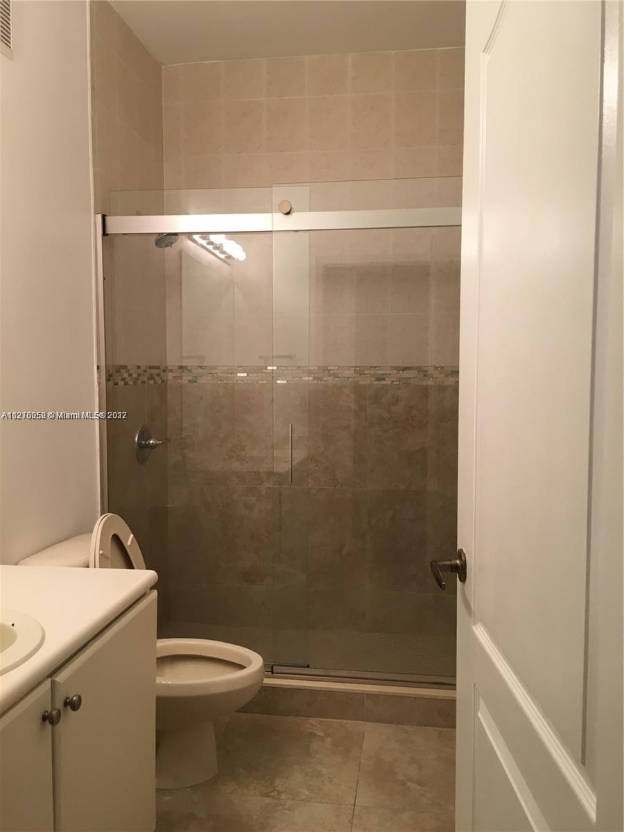 17630 NW 73rd Ave Unit: 102-4