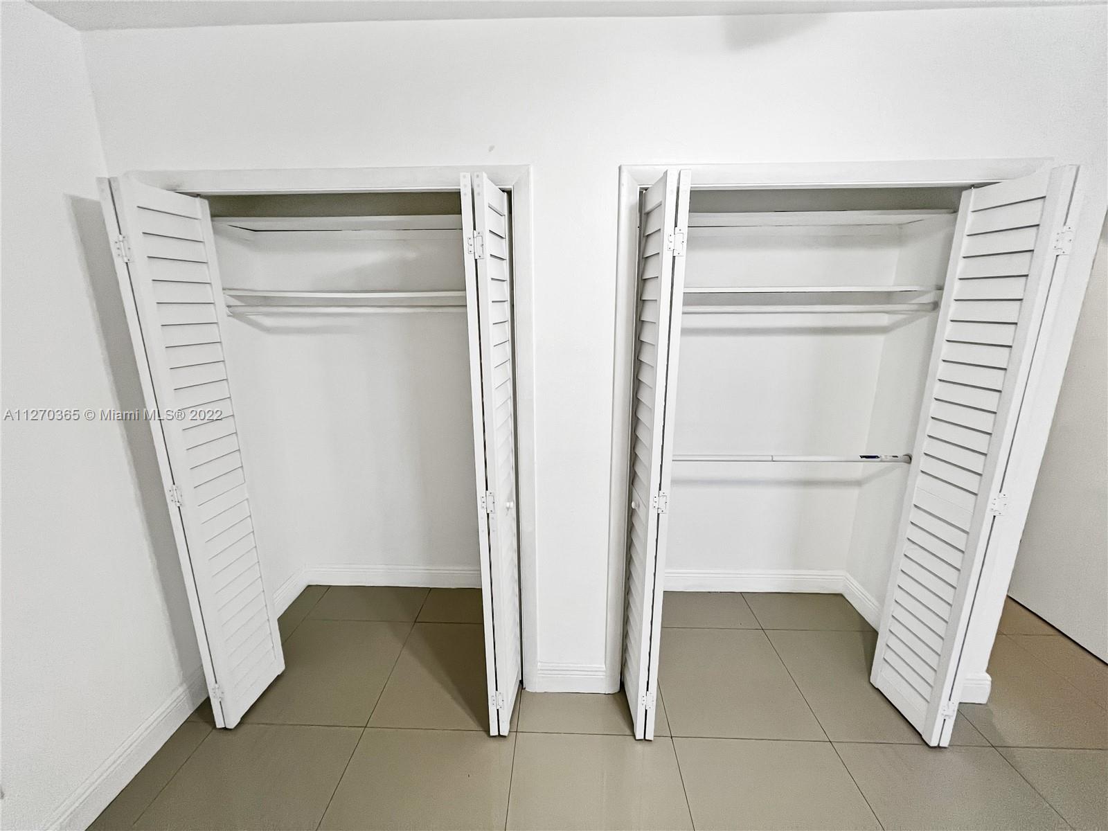 400 Minorca Ave Unit: 1