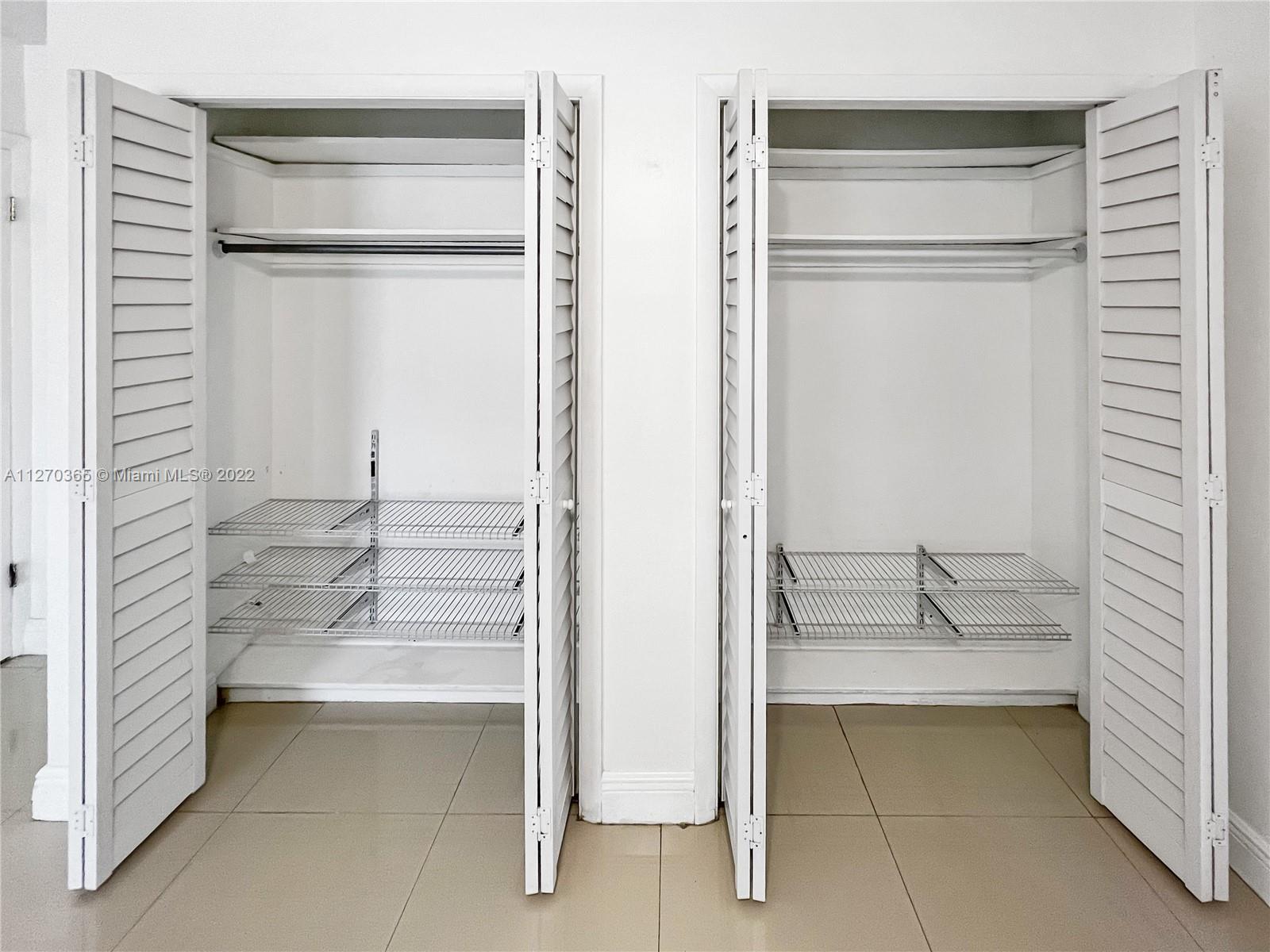 400 Minorca Ave Unit: 1