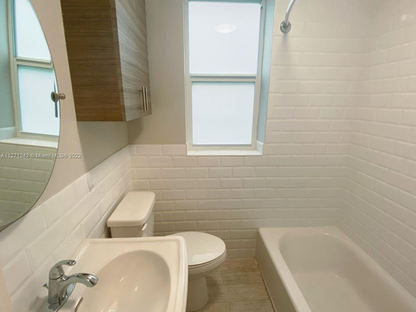 115 Menores Ave Unit: 10