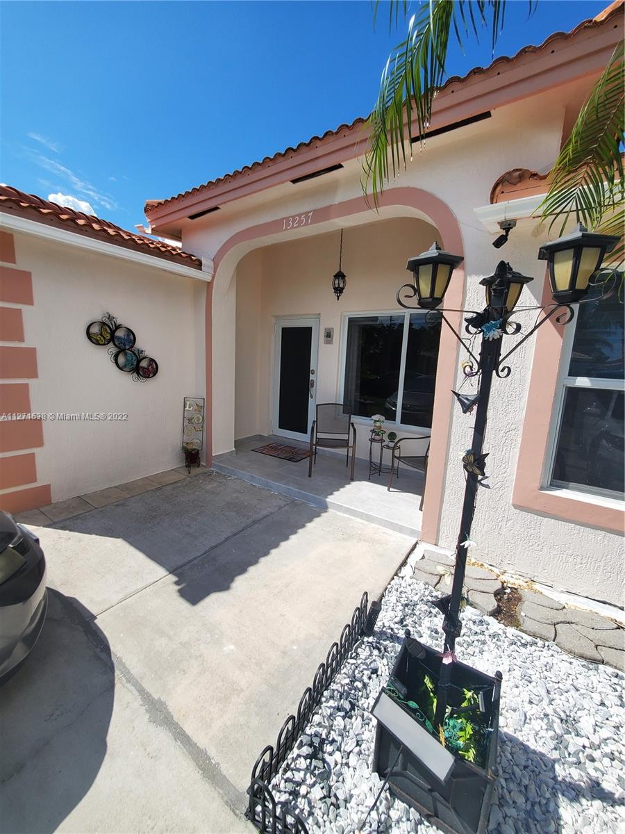 13257 SW 277th Ter