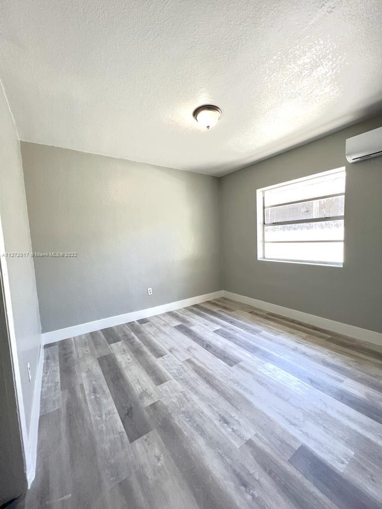 6811 NW 4th Ct Unit: 1