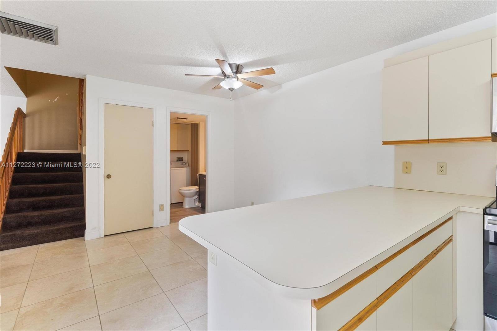768 NW 99th Cir Unit: 768