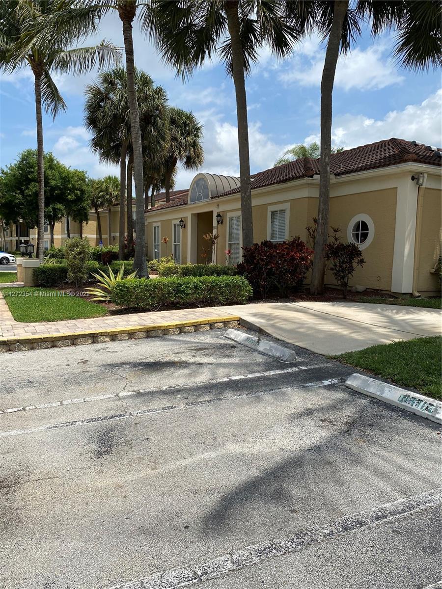 733 Riverside Dr Unit: 1226
