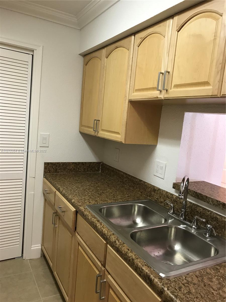 733 Riverside Dr Unit: 1226