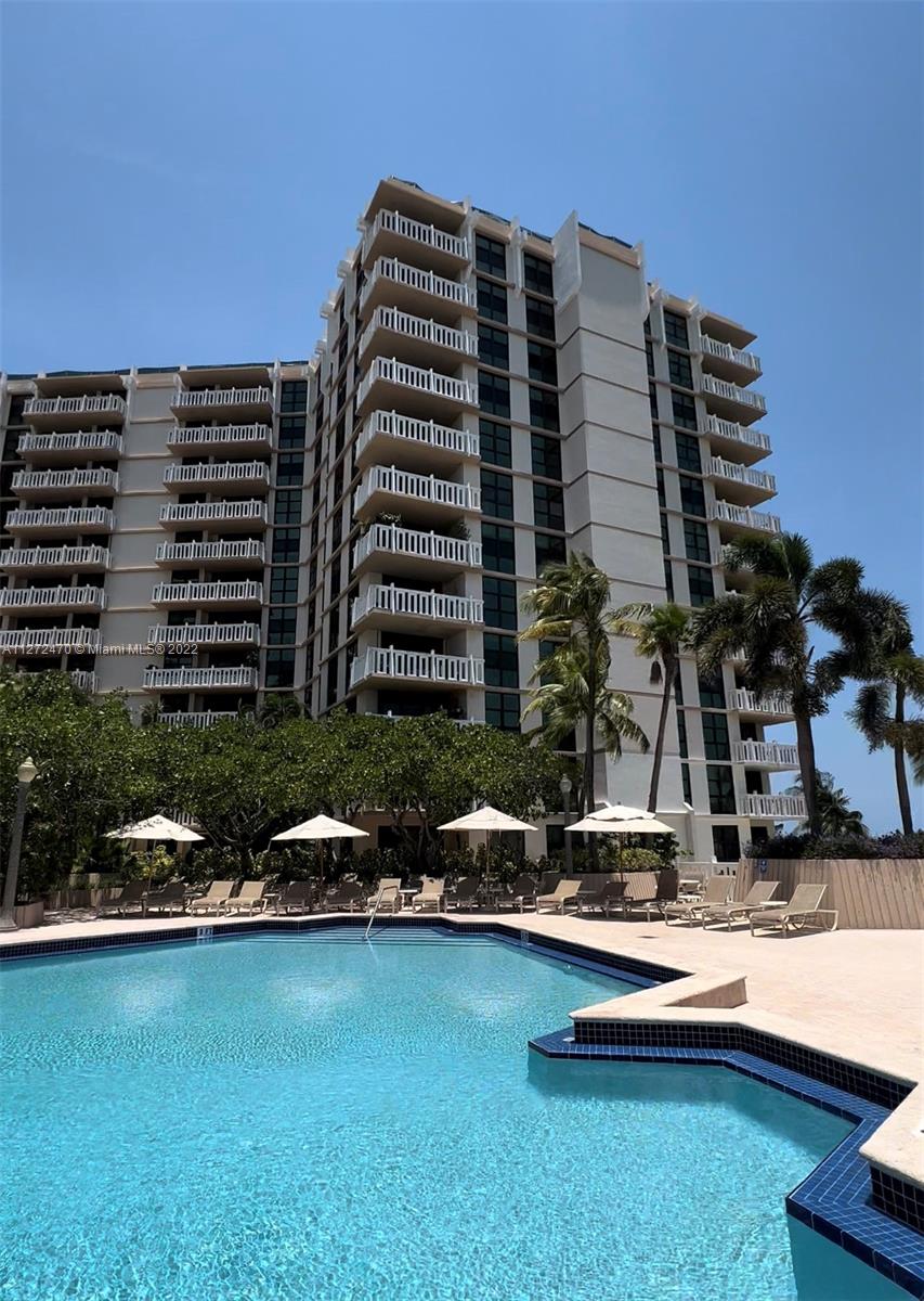 1111 Crandon Blvd Unit: A706