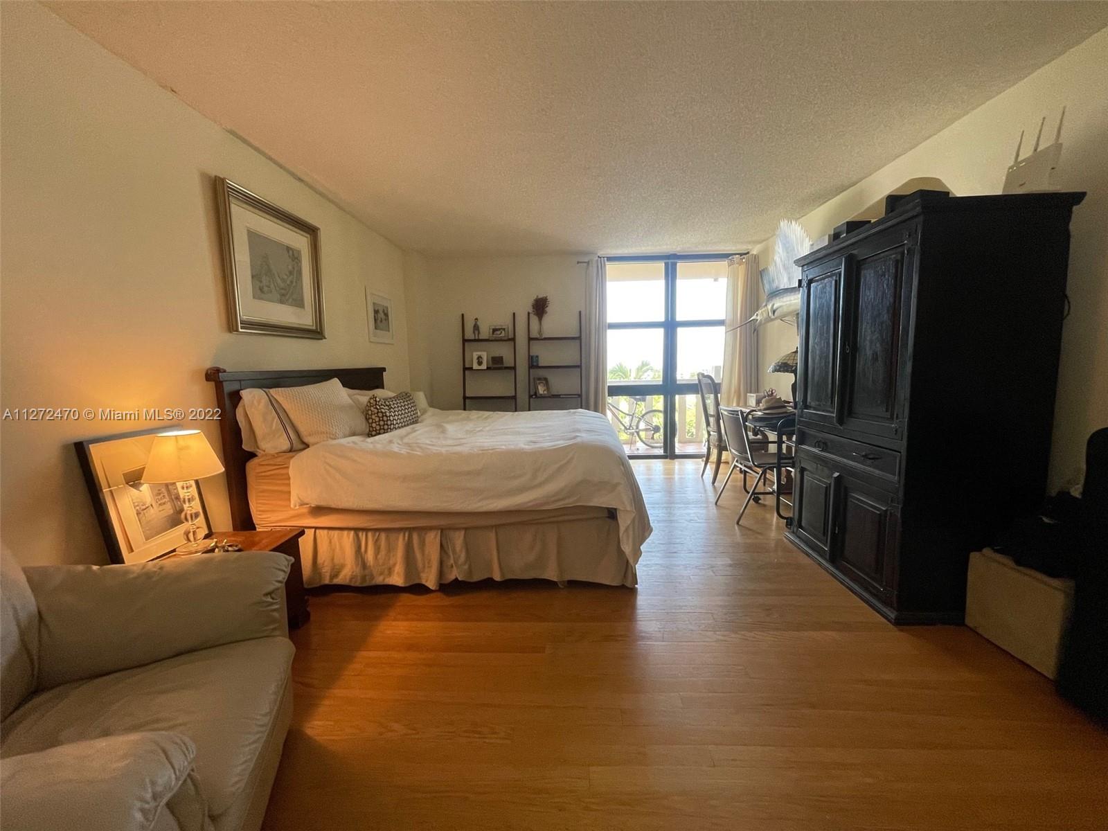 1111 Crandon Blvd Unit: A706