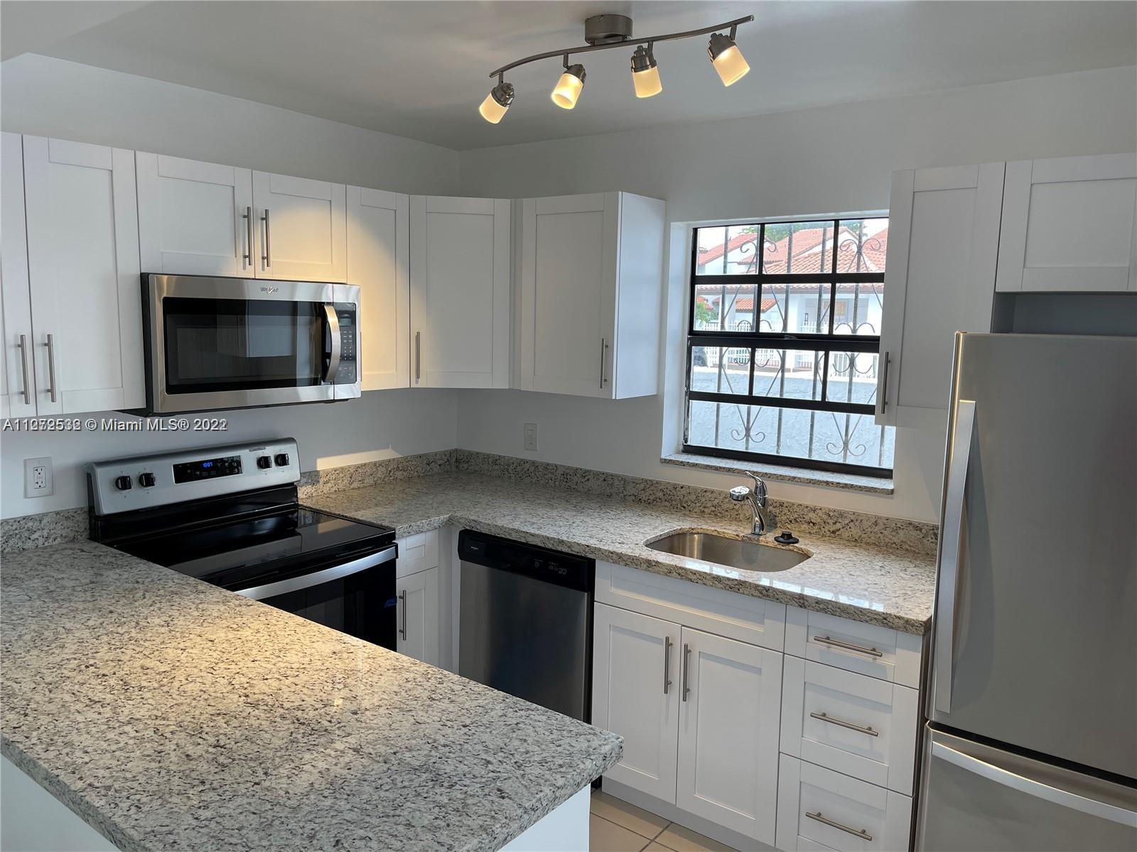 6211 SW 138th Ct Unit: J