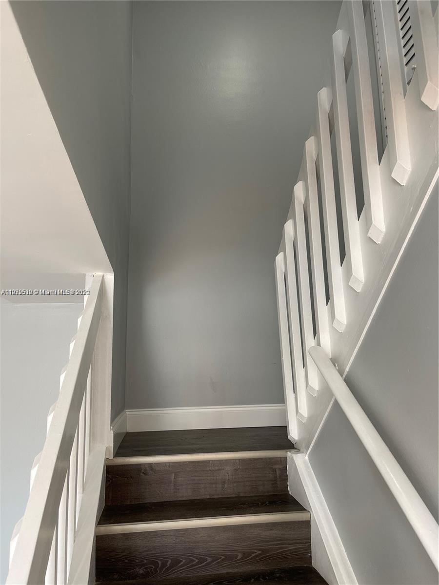 6211 SW 138th Ct Unit: J