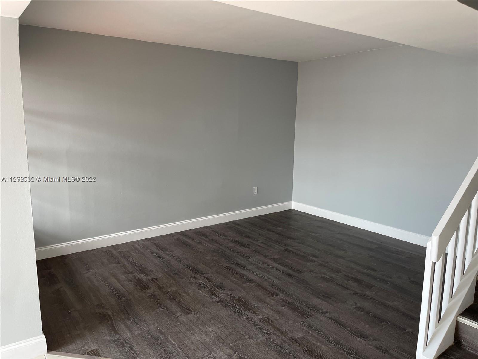 6211 SW 138th Ct Unit: J