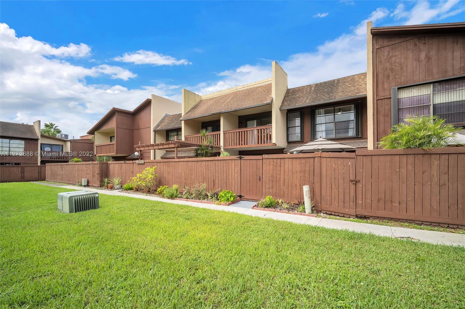 6609 SW 116th Pl Unit: D4