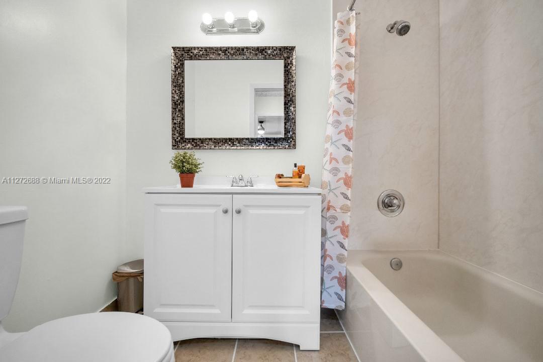 6609 SW 116th Pl Unit: D4