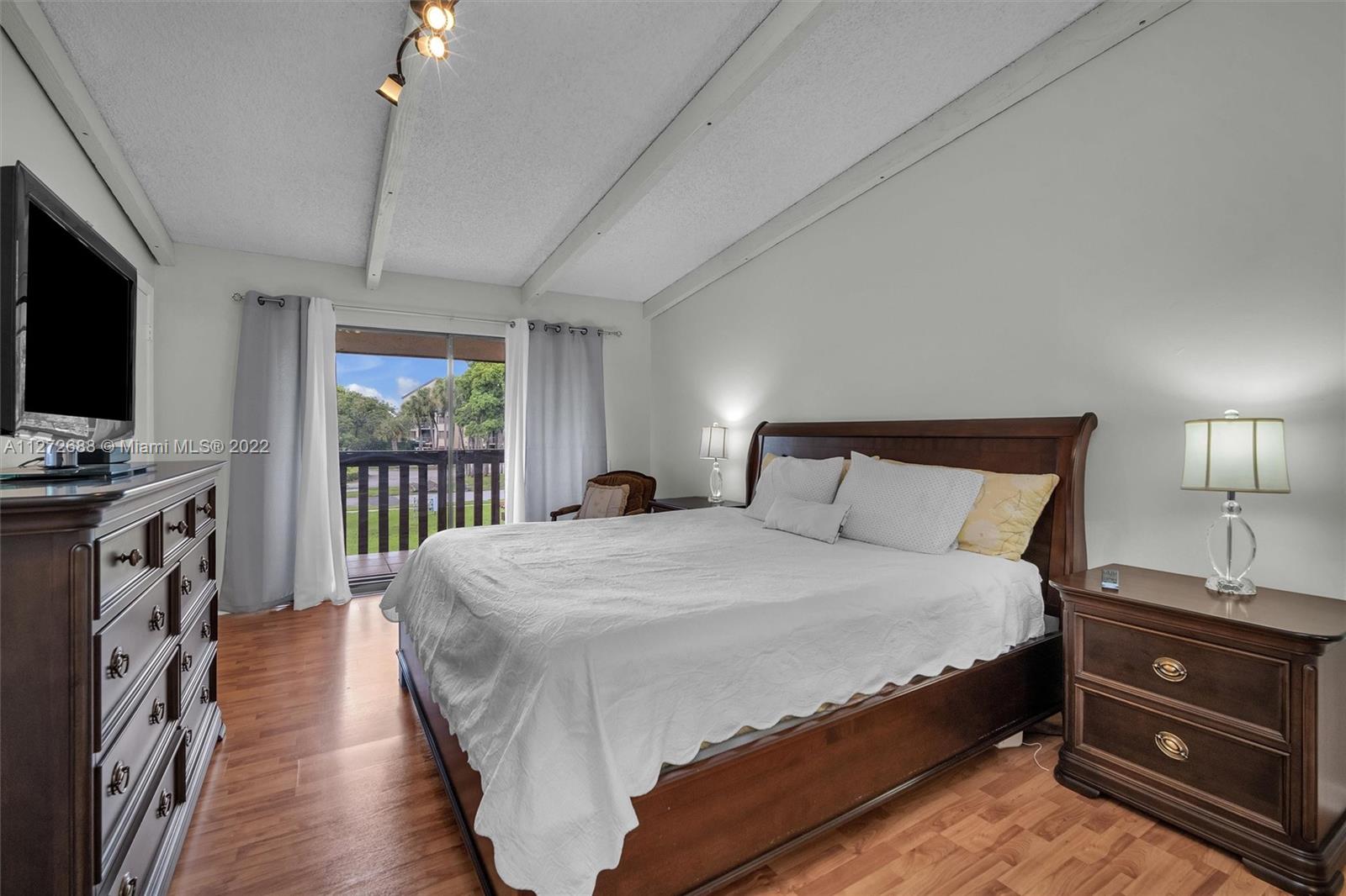 6609 SW 116th Pl Unit: D4