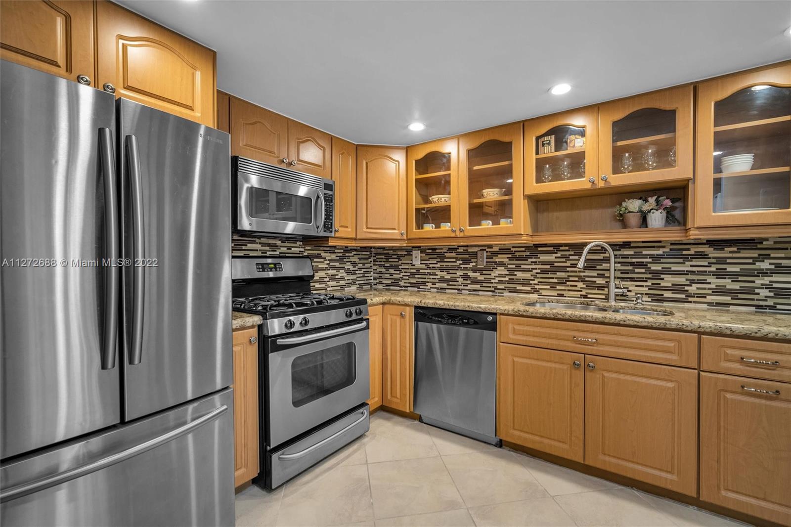 6609 SW 116th Pl Unit: D4