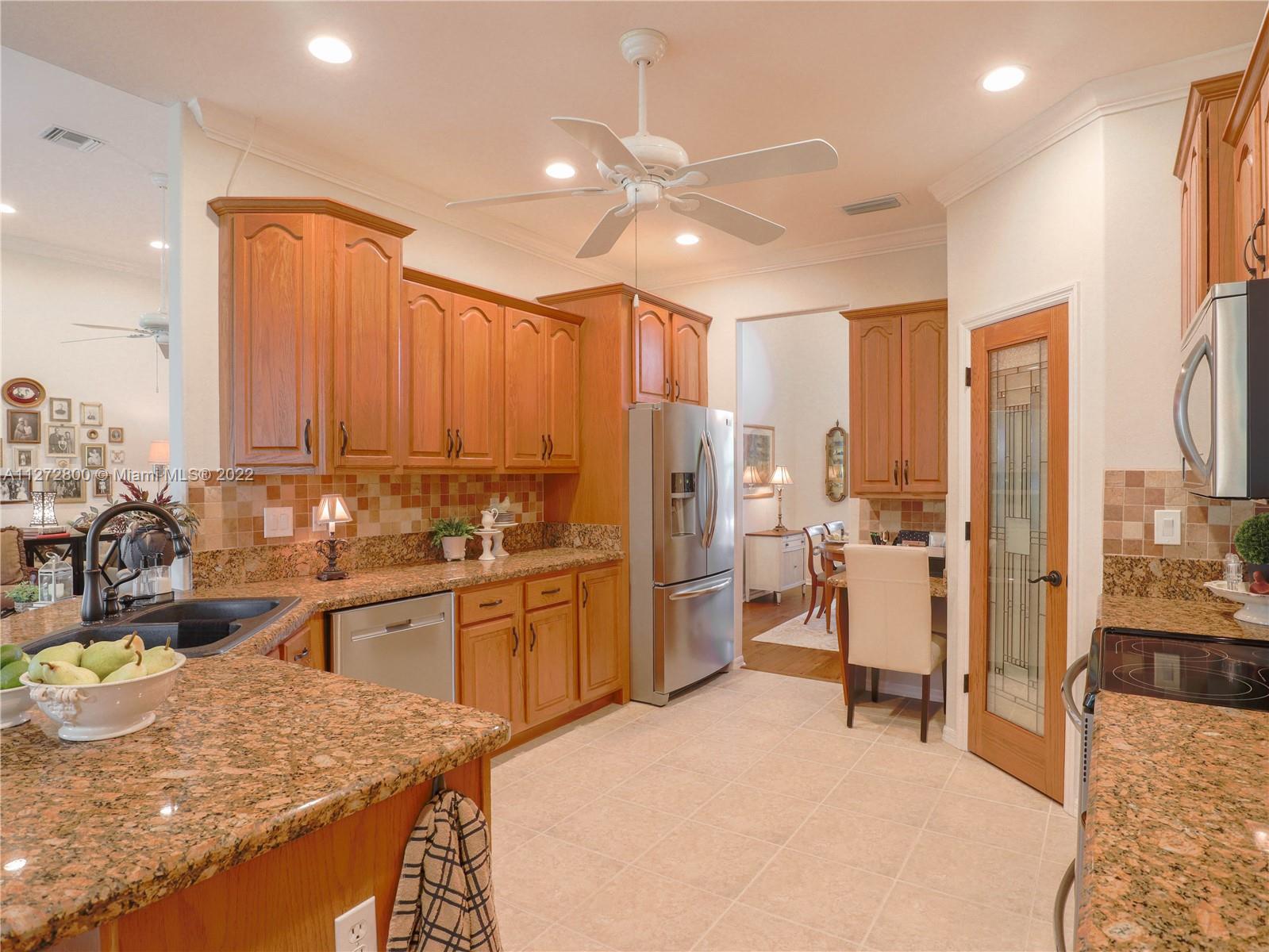 6004 Strafford Oaks Dr