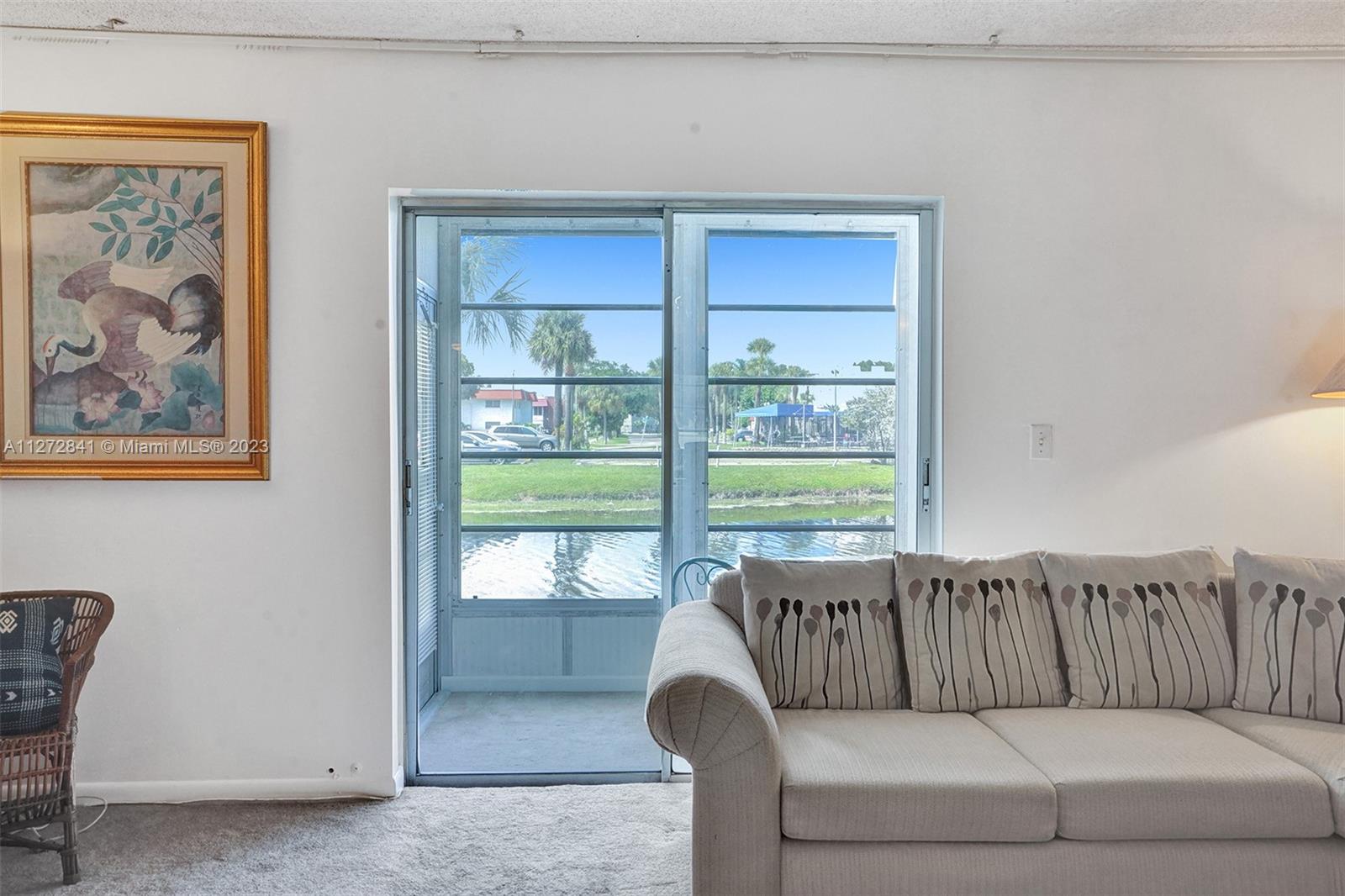 4851 NW 21st St Unit: 112