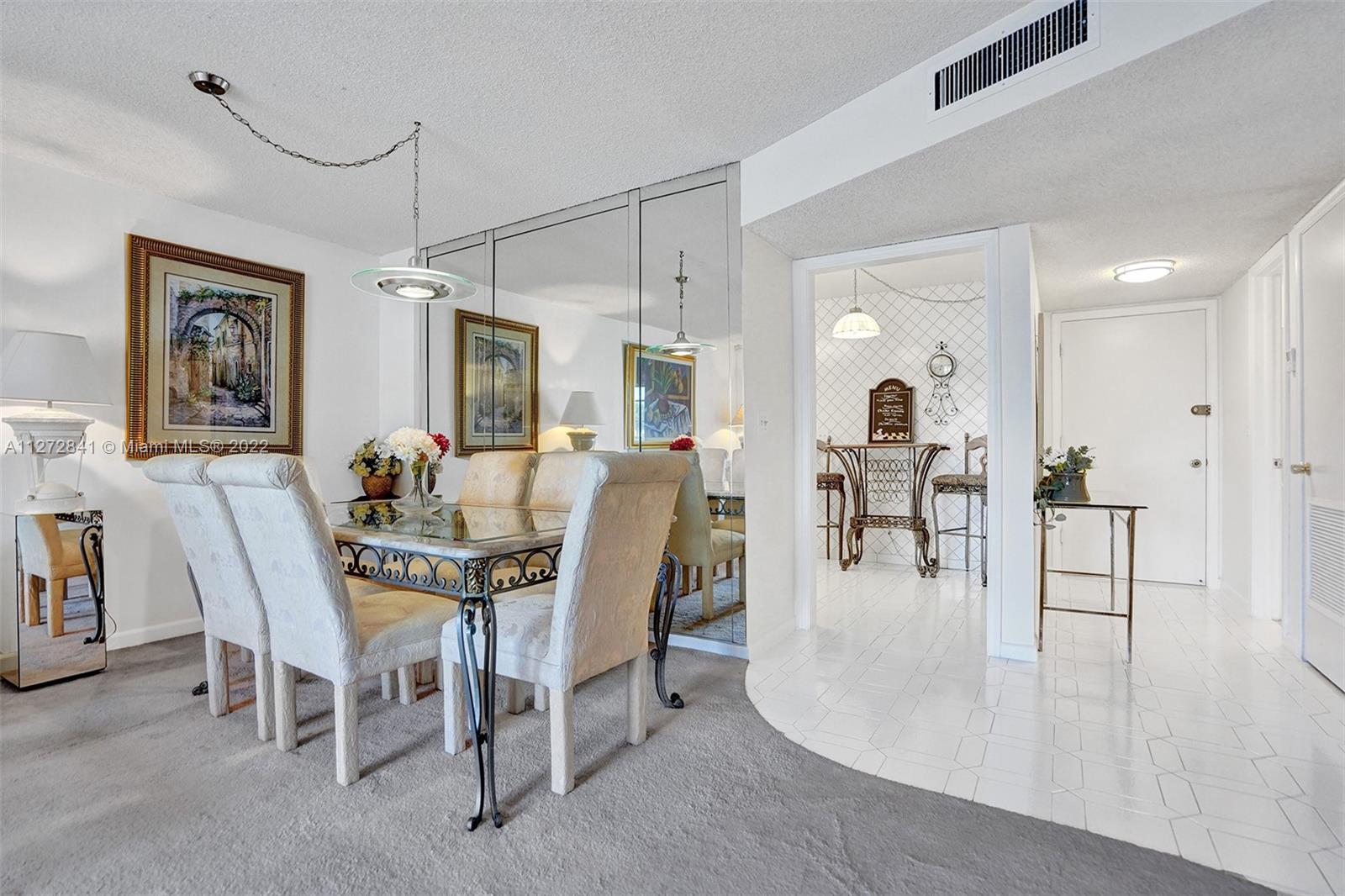 4851 NW 21st St Unit: 112