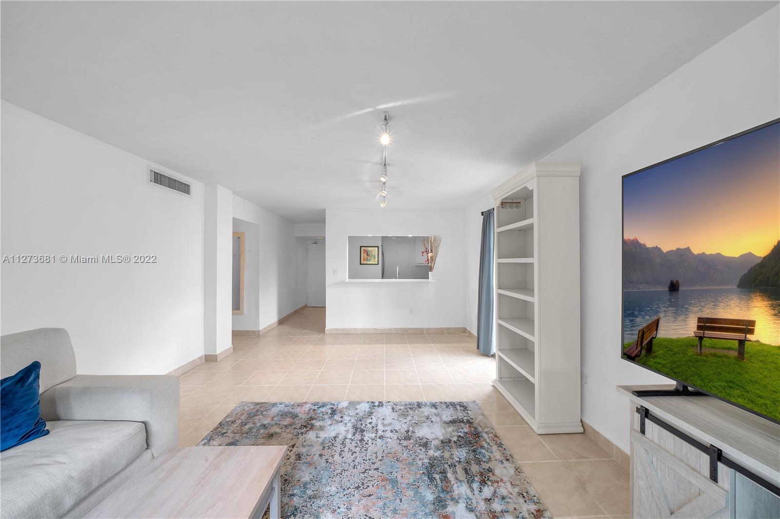 6890 N Kendall Dr Unit: B302