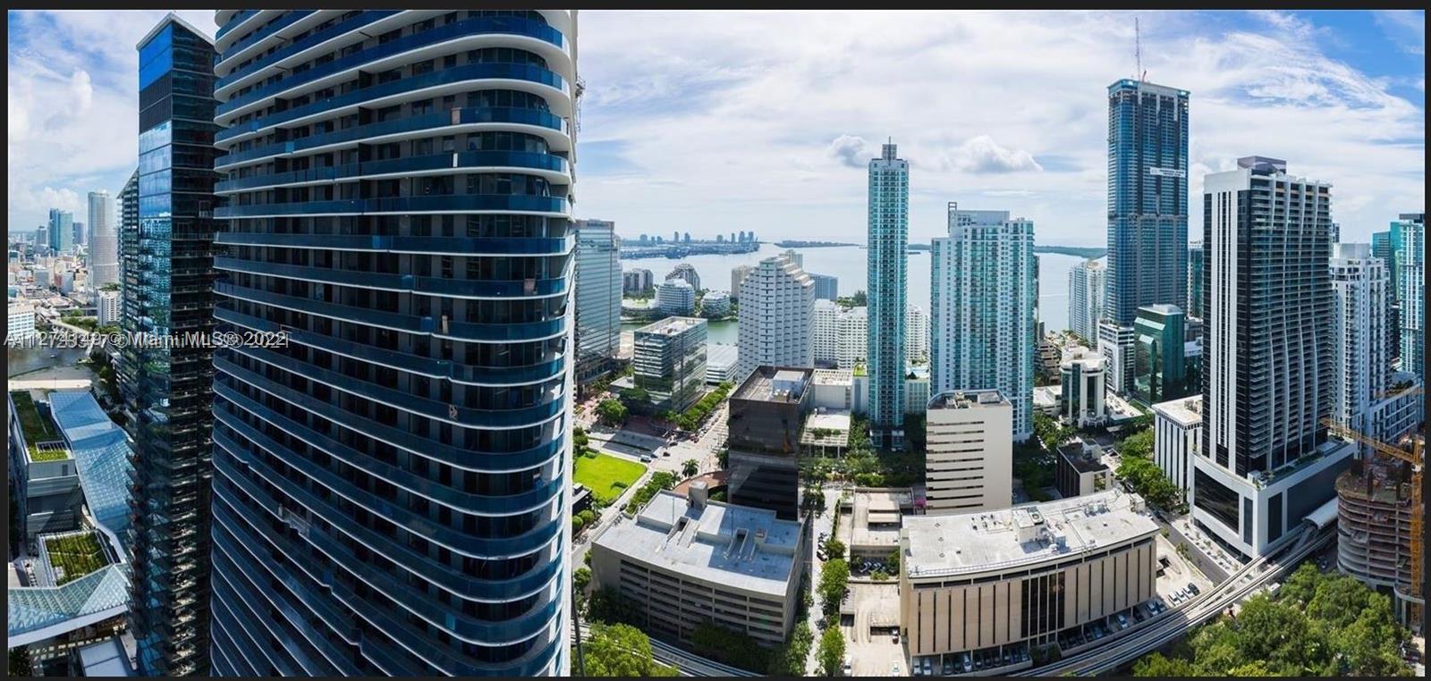 45 SW 9th St Unit: 4001