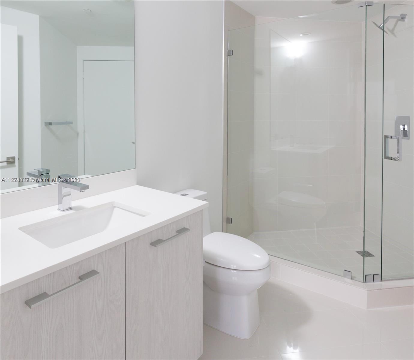 45 SW 9th St Unit: 4001