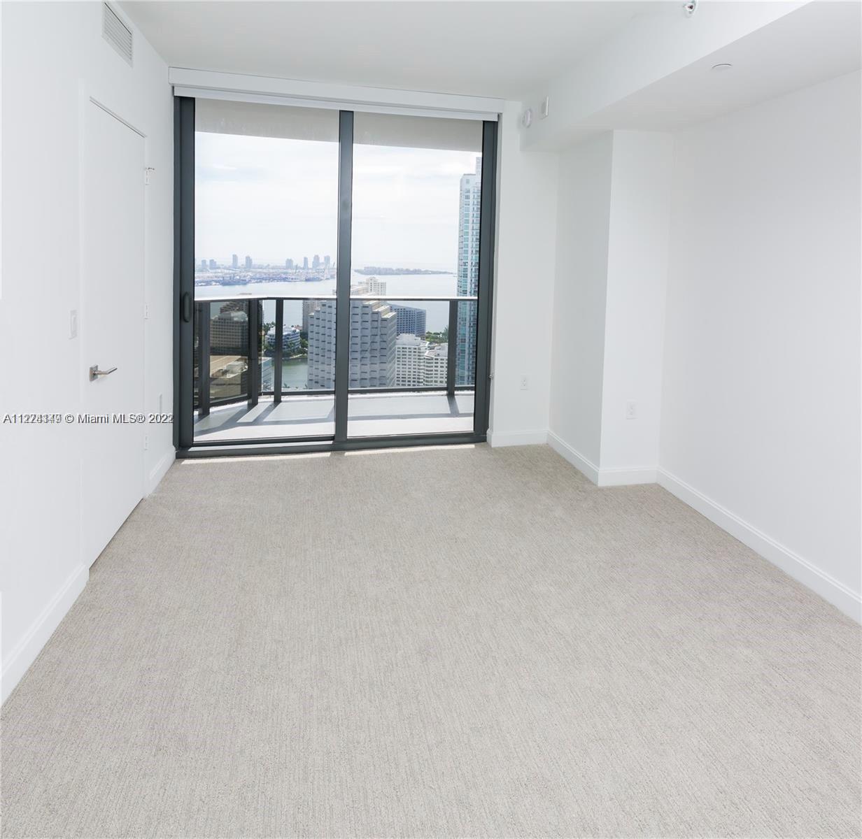 45 SW 9th St Unit: 4001