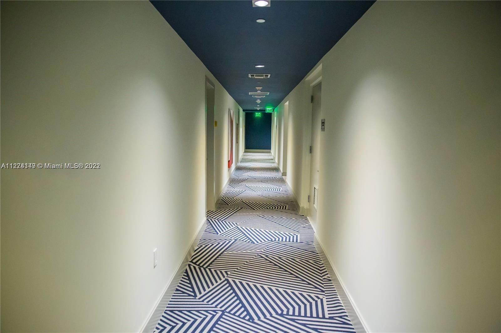 45 SW 9th St Unit: 4001