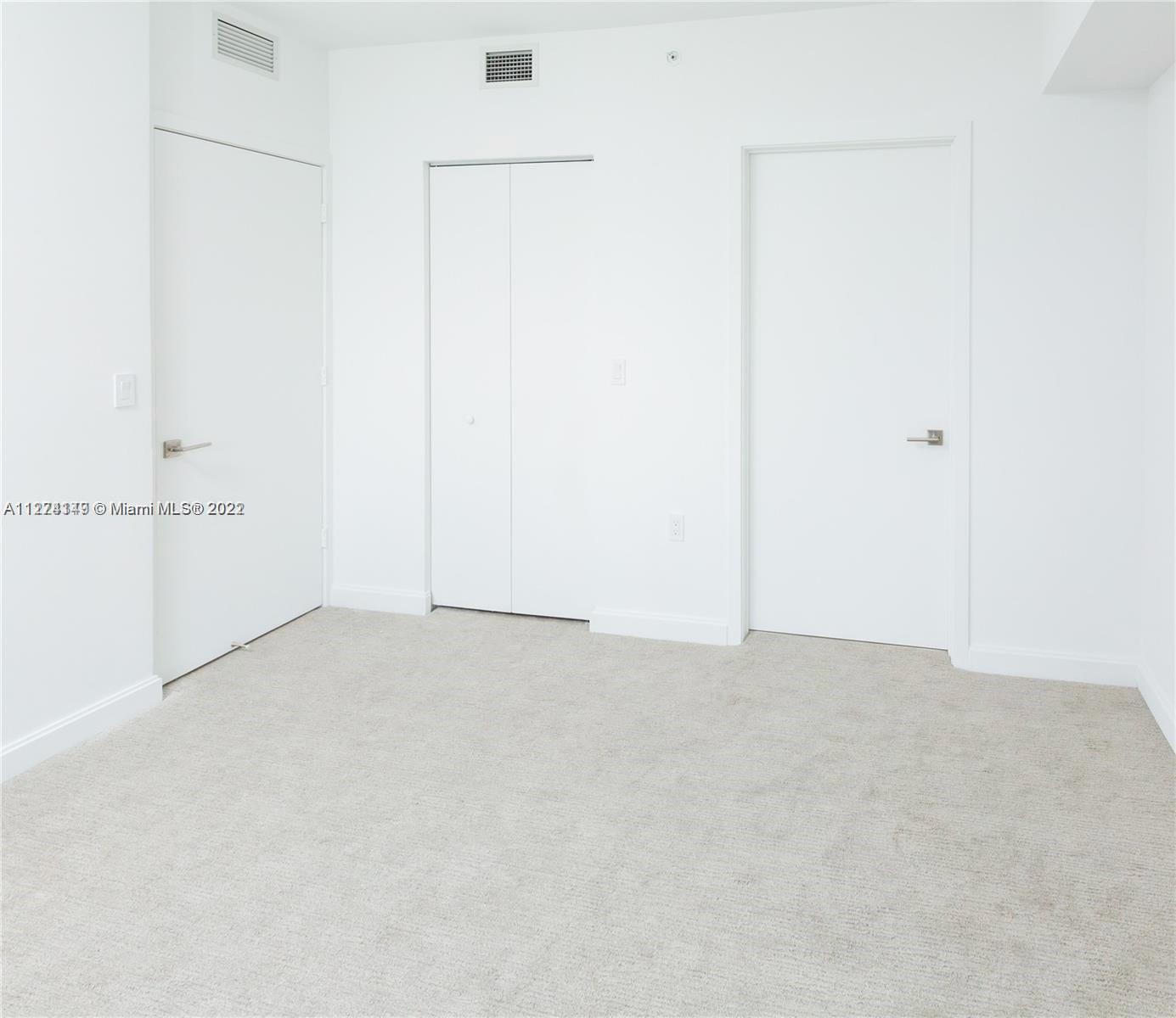 45 SW 9th St Unit: 4001