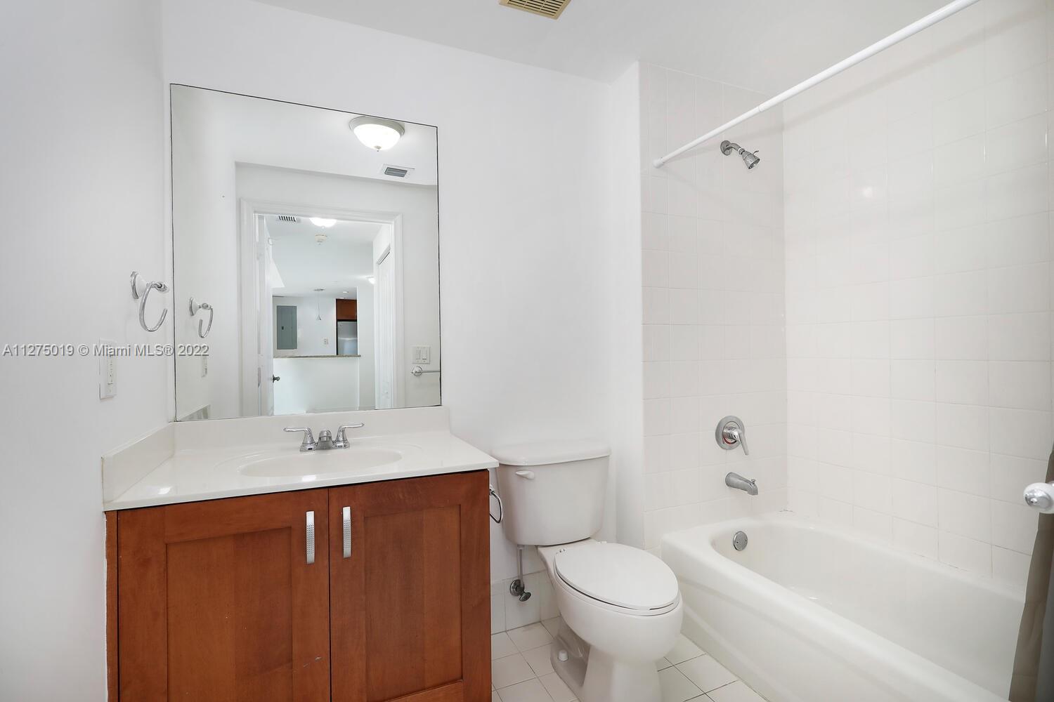 20 Calabria Ave Unit: 300