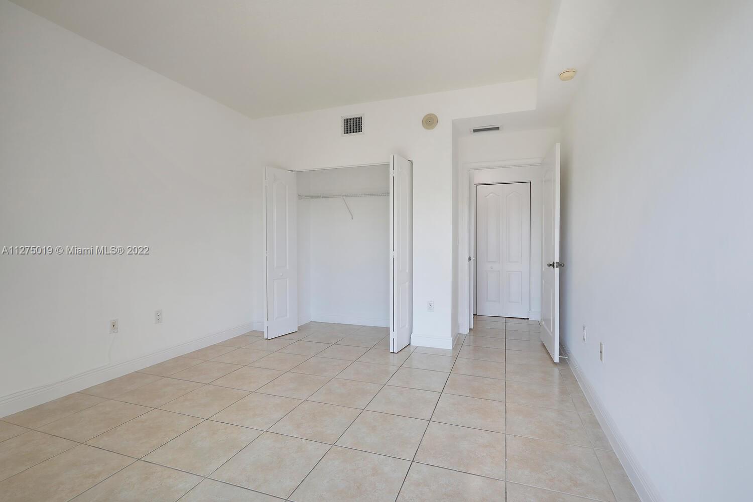 20 Calabria Ave Unit: 300