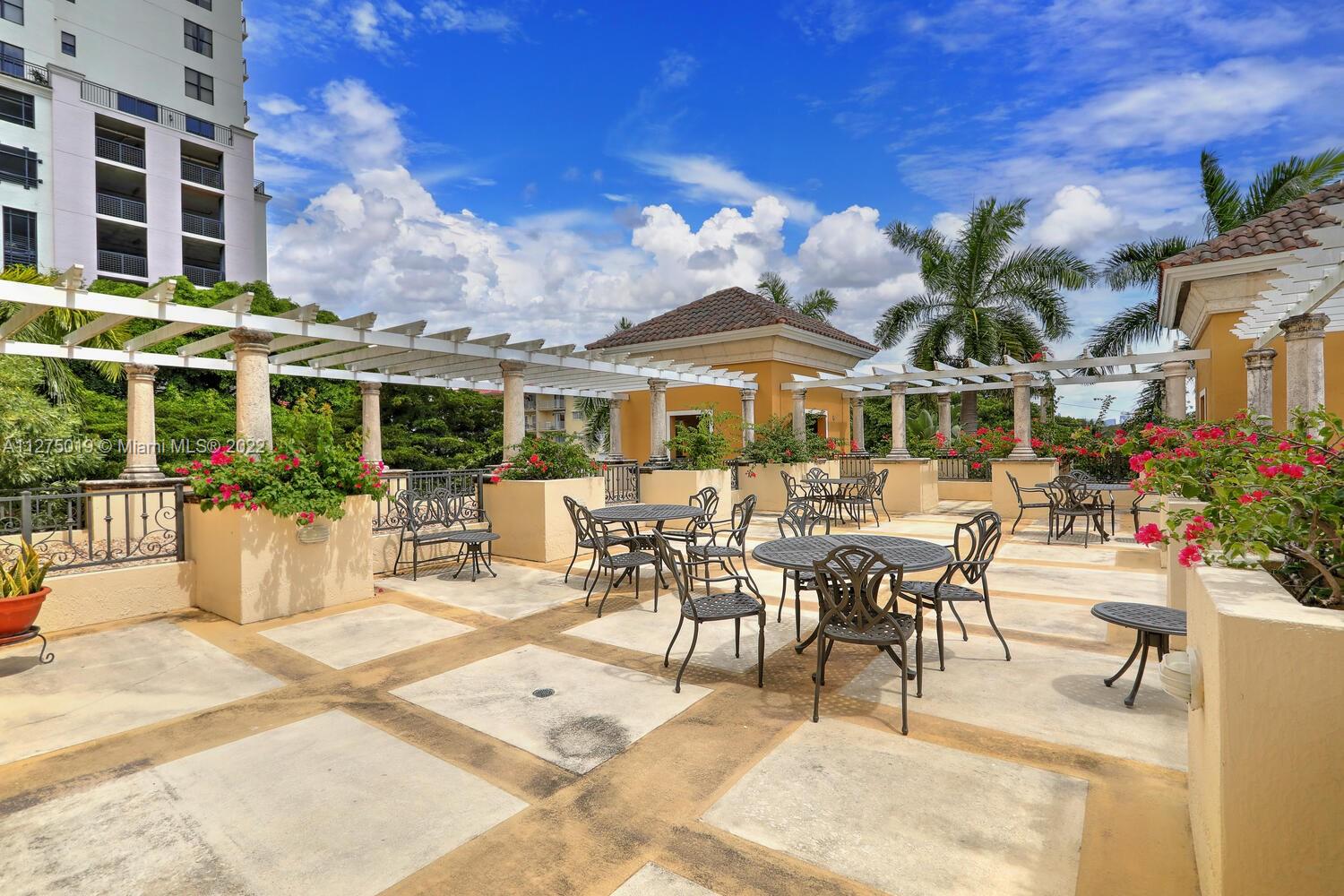 20 Calabria Ave Unit: 300