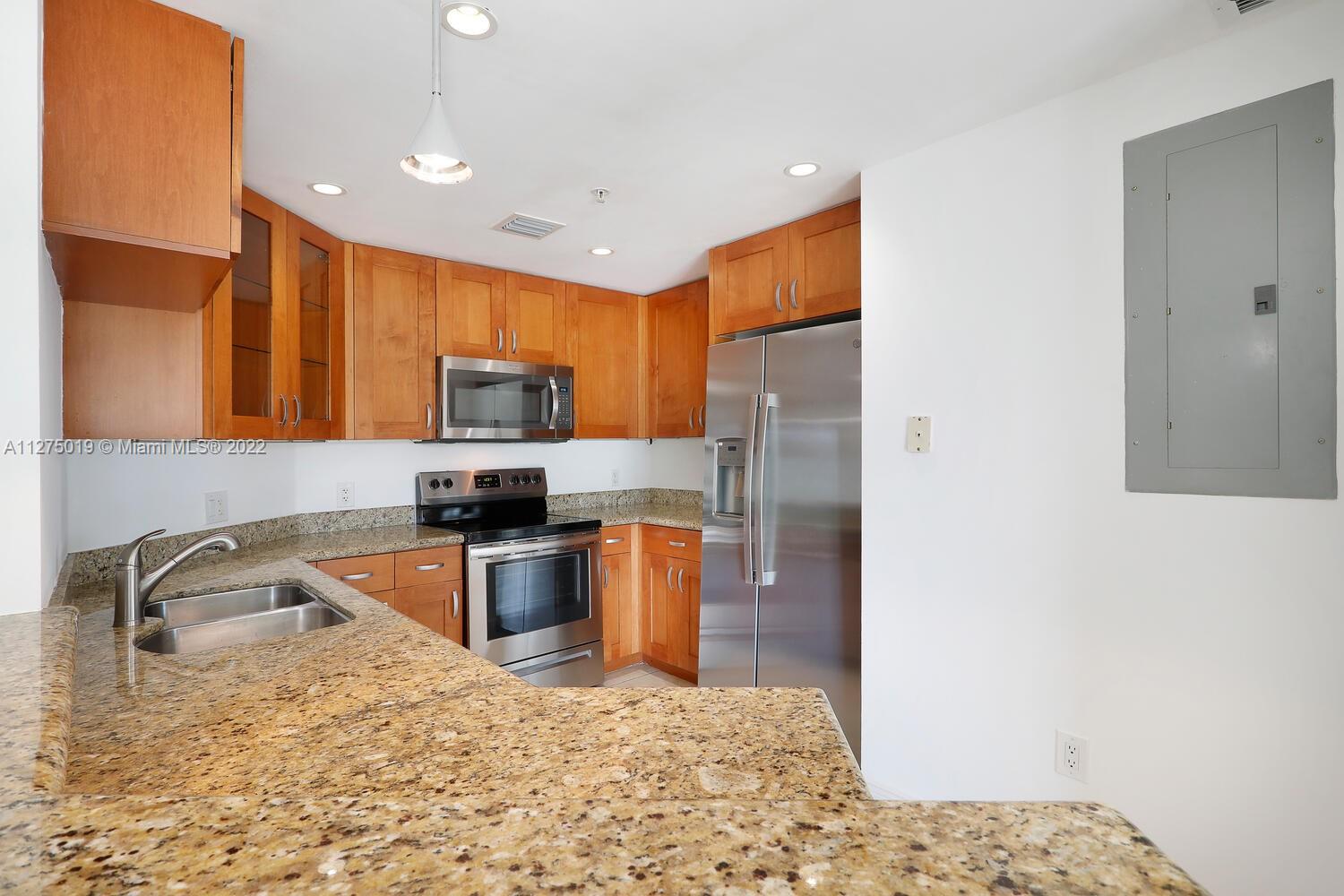 20 Calabria Ave Unit: 300