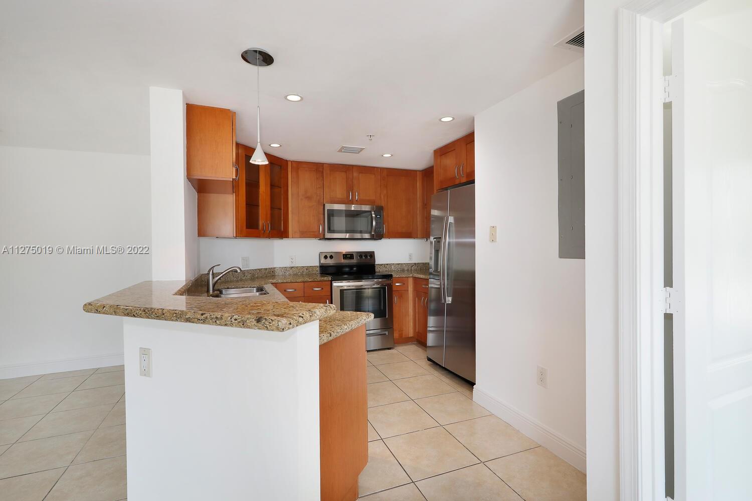 20 Calabria Ave Unit: 300