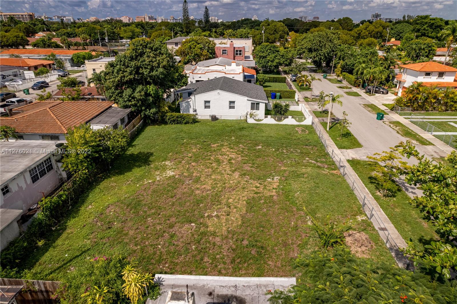 2340 SW 13th St