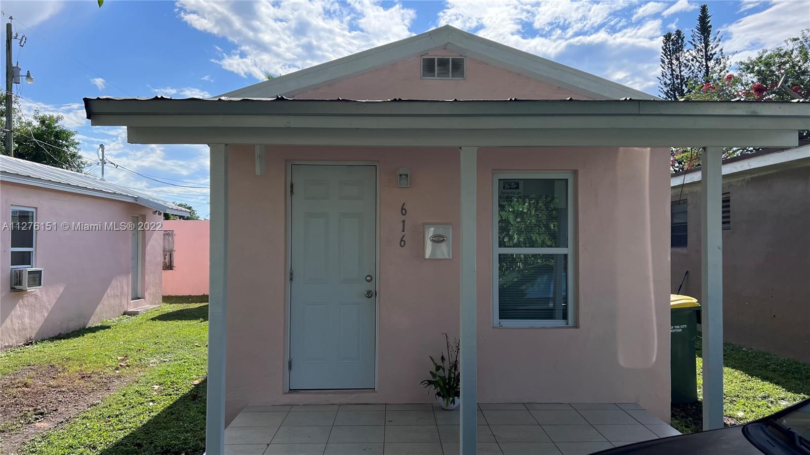 616 SW 8th Ave Unit: 616