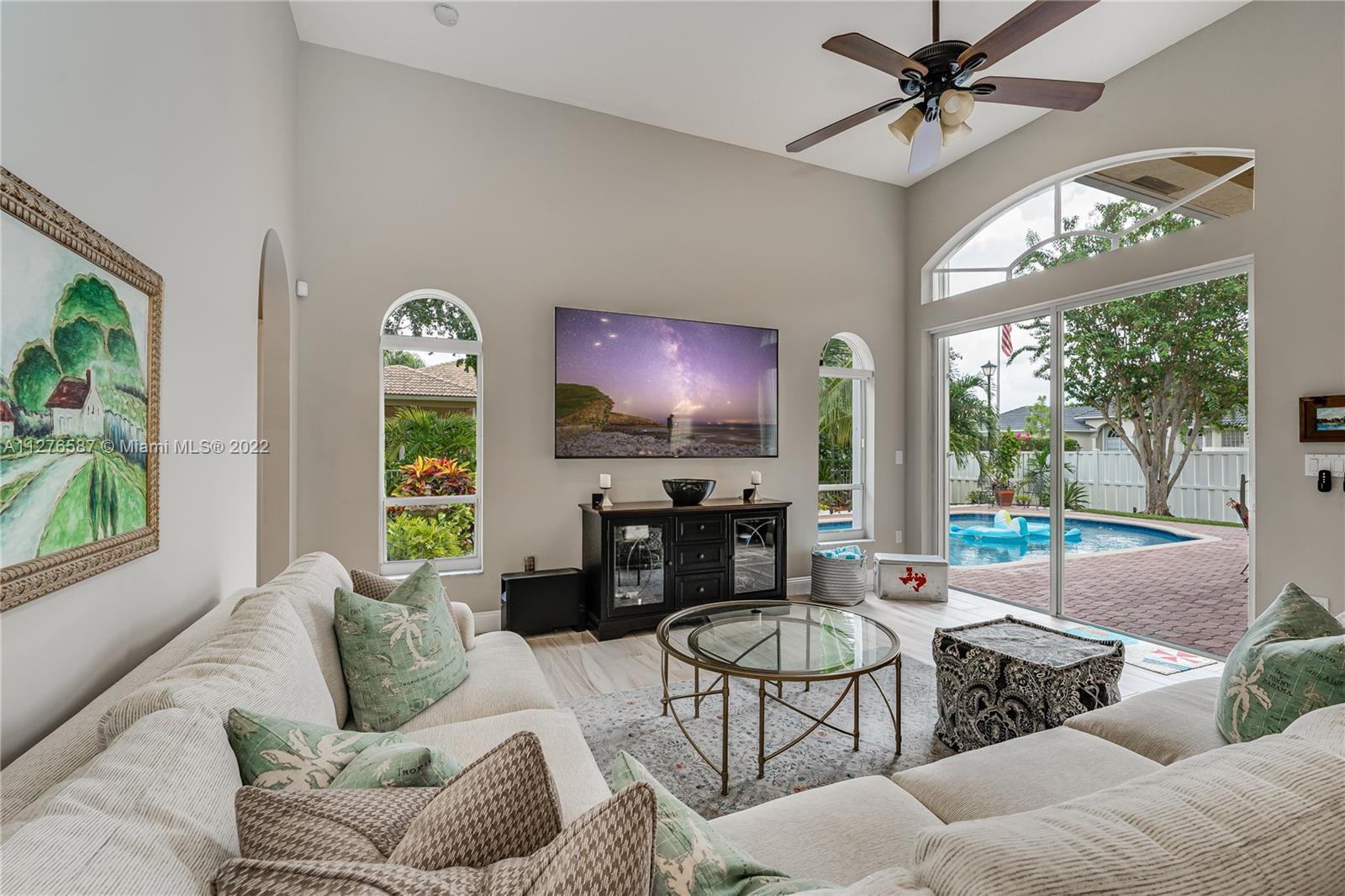 1886 NW 140th Ter