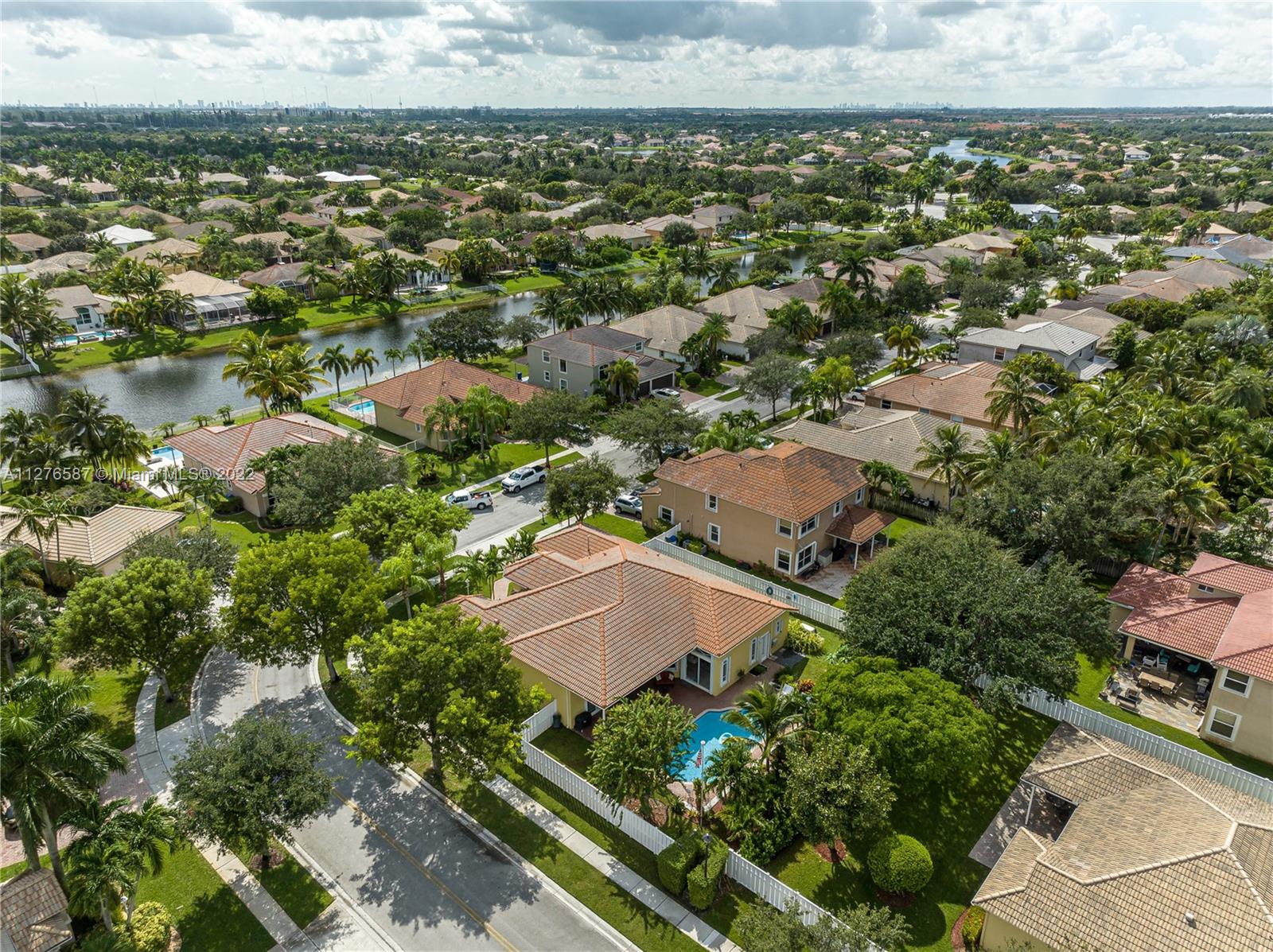 1886 NW 140th Ter