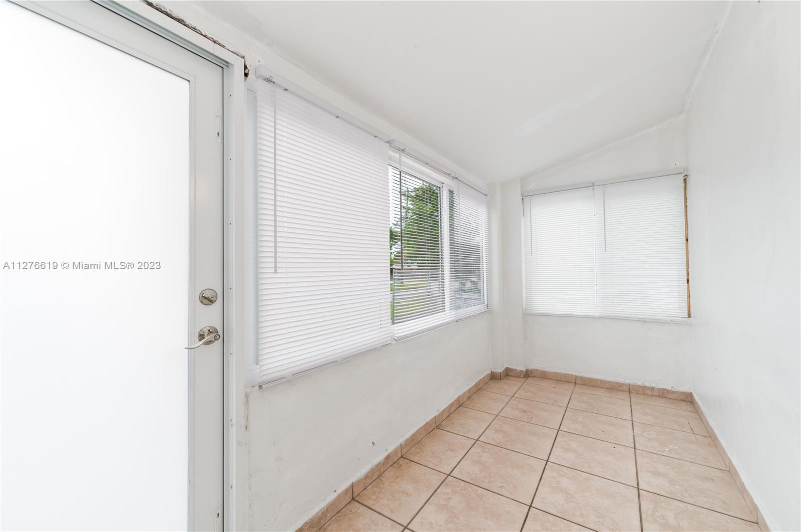 1100 SW 24 Ave
