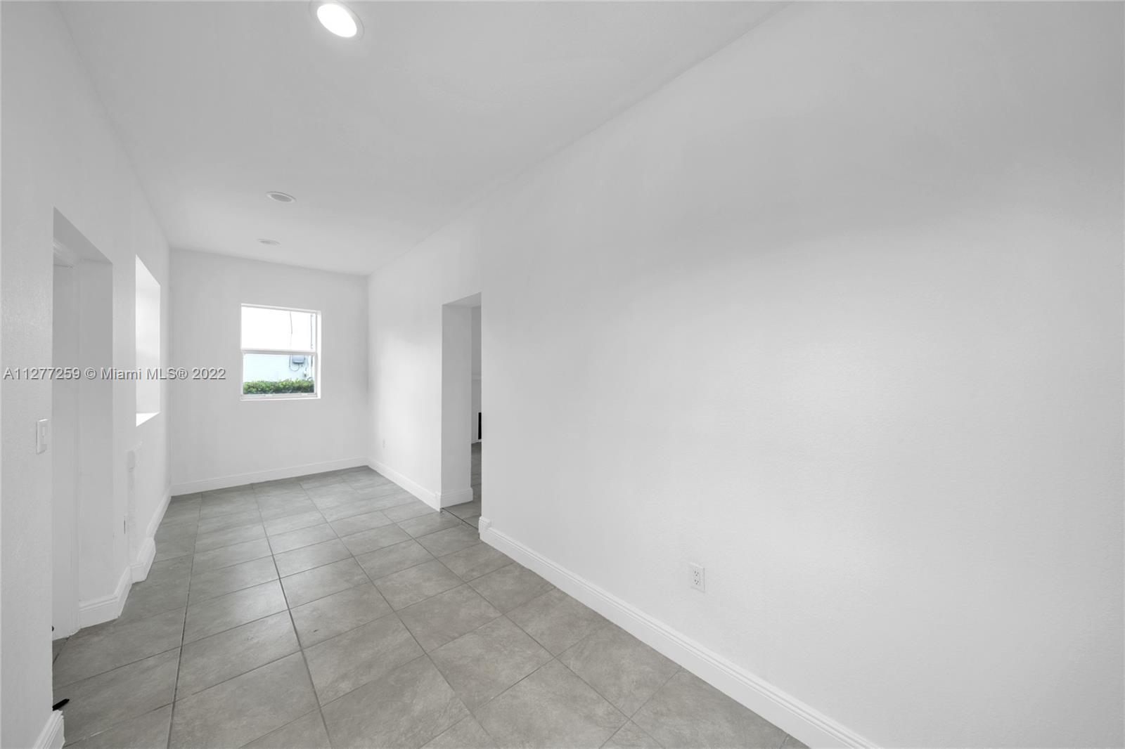 317 NW 39th St