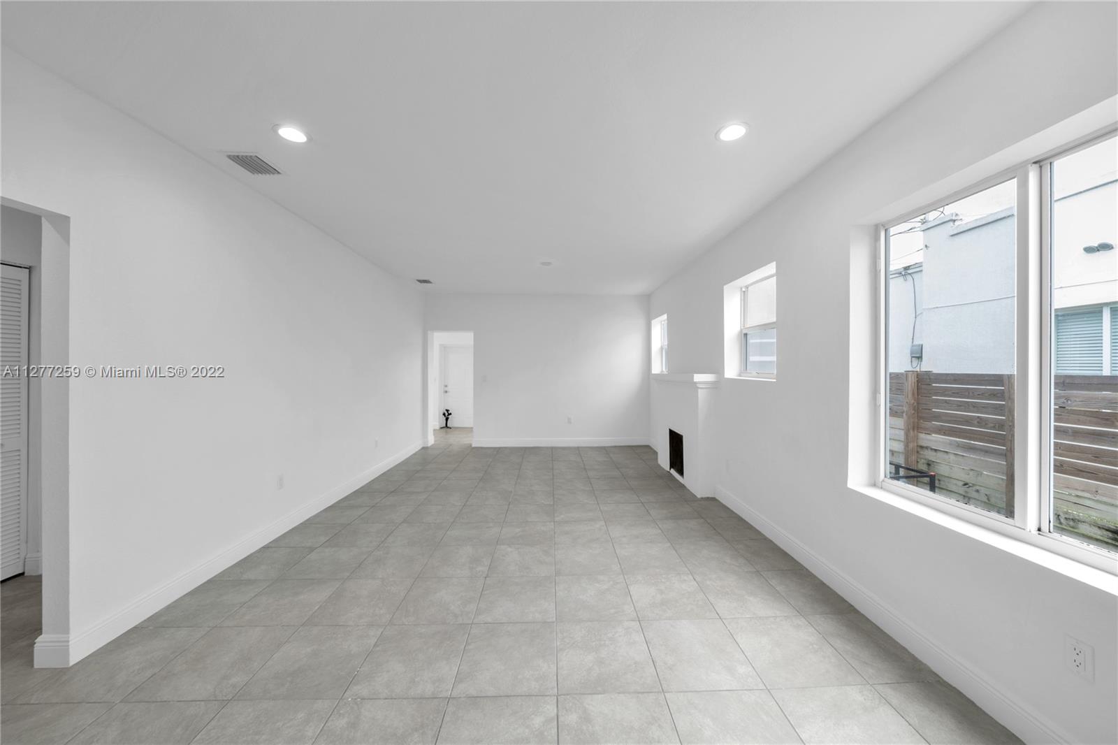 317 NW 39th St