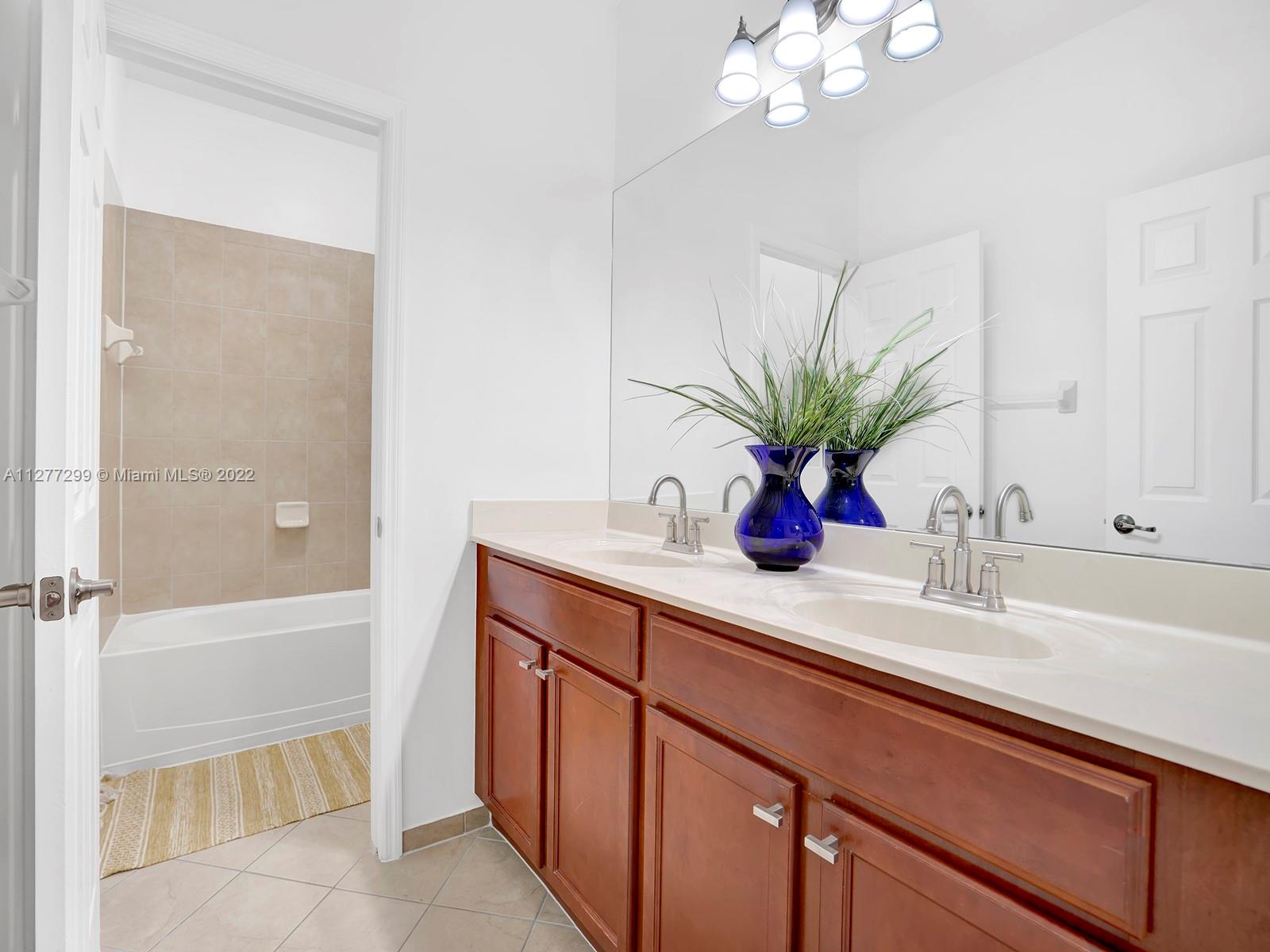 149 SE 36th Pl
