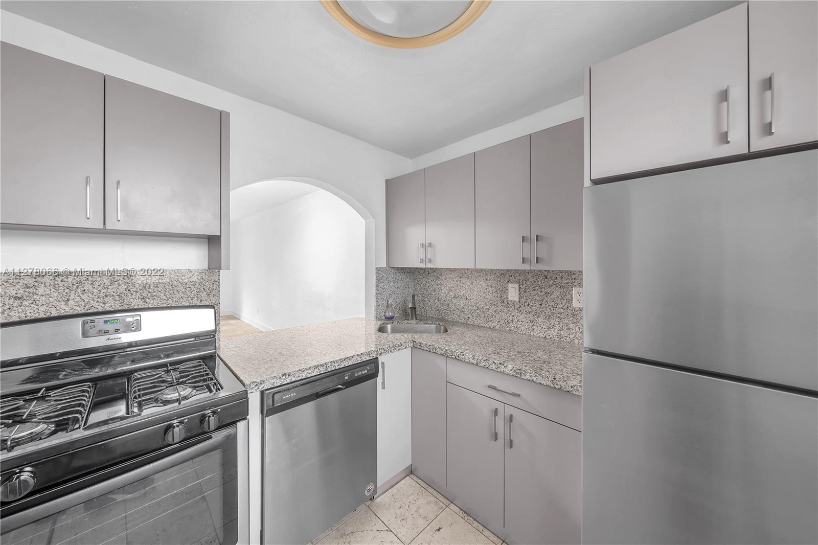 8650 SW 67th Ave Unit: 1010